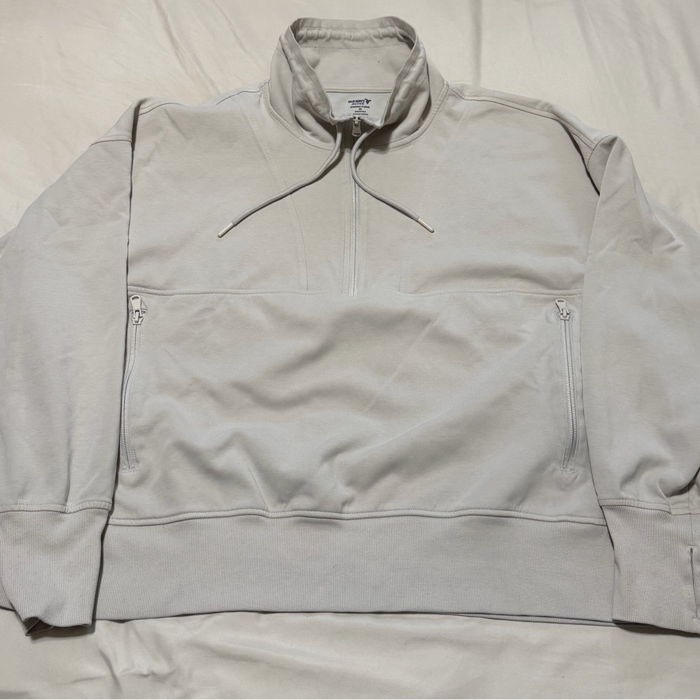 Old Navy dynamic fleece Quarter-Zip Pullover - Picture 2 of 3